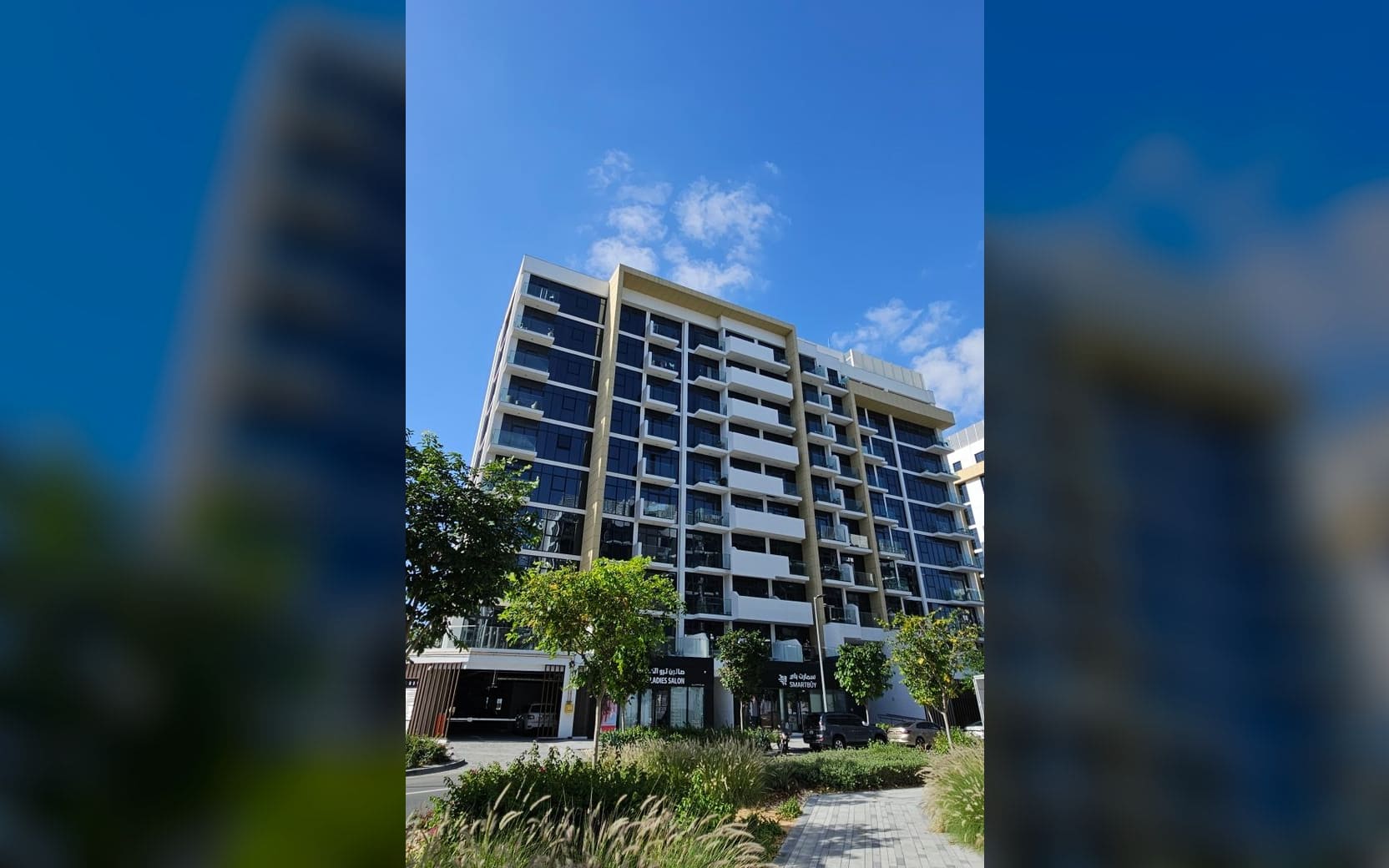 Azizi Riviera 10