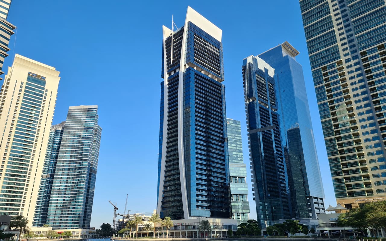 JLT Cluster V