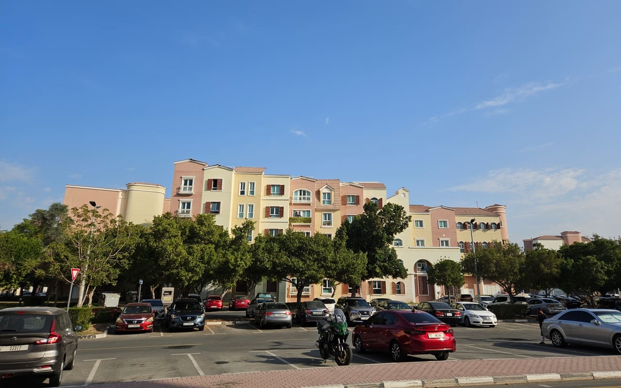 Mediterranean Cluster, Jumeirah Islands