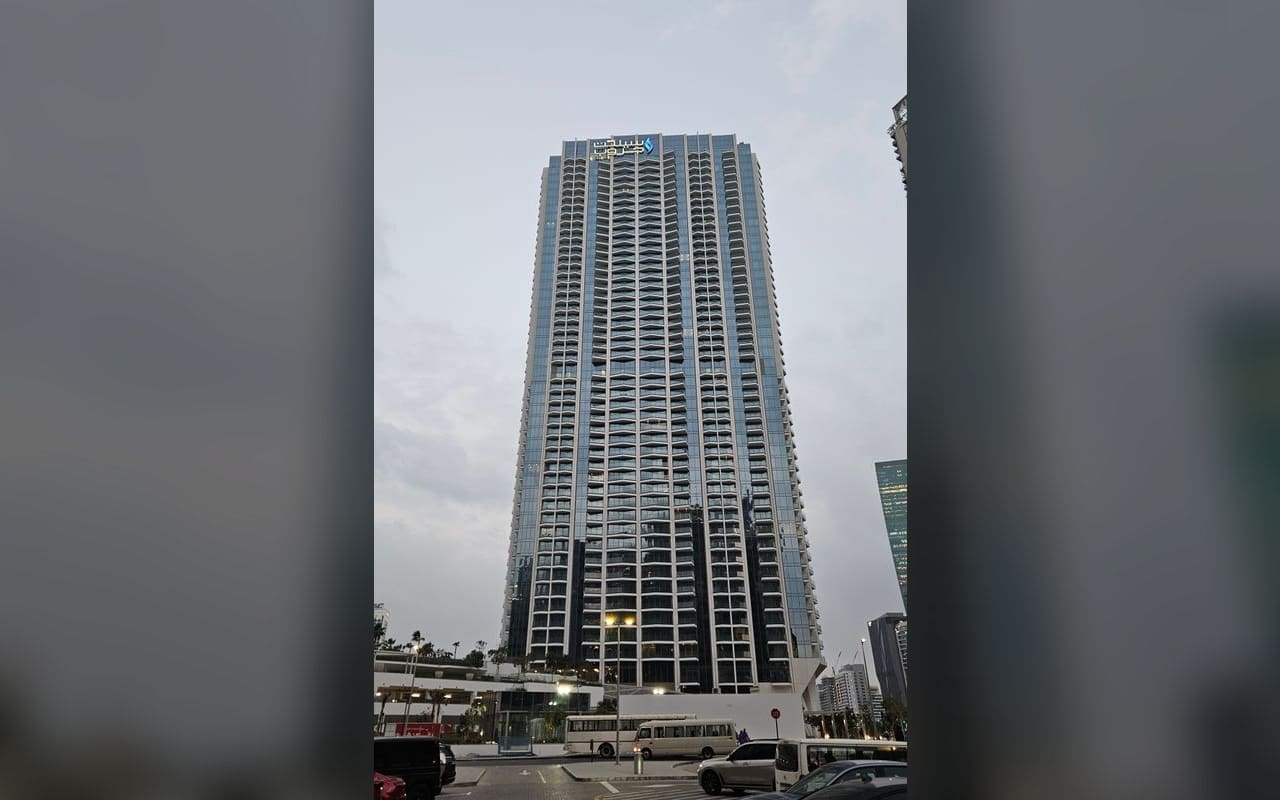 Peninsula Three