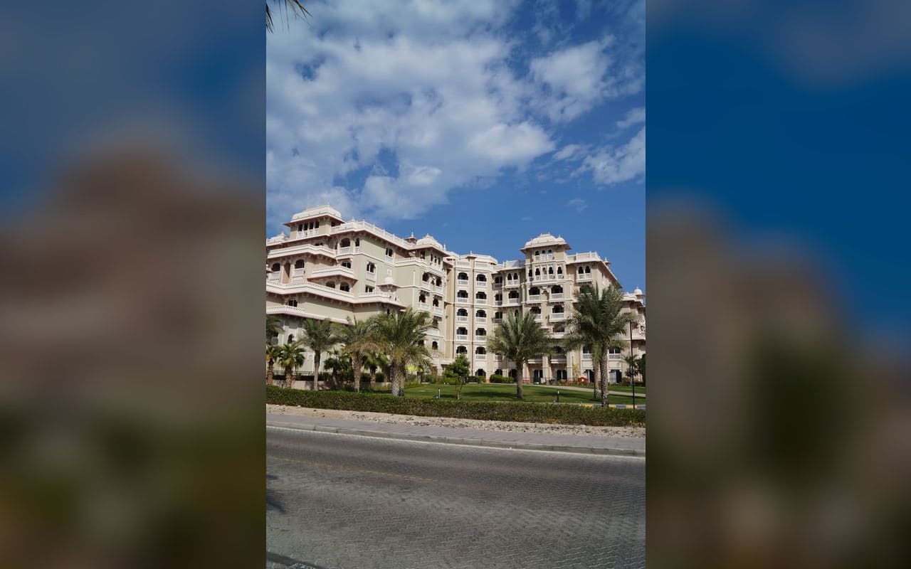 Grandeur Residences
