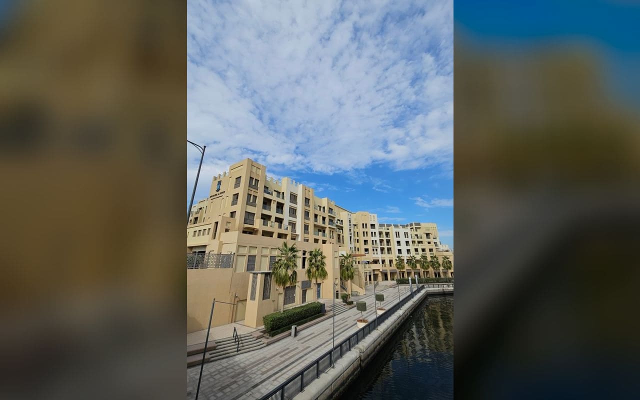 Manazel Al Khor