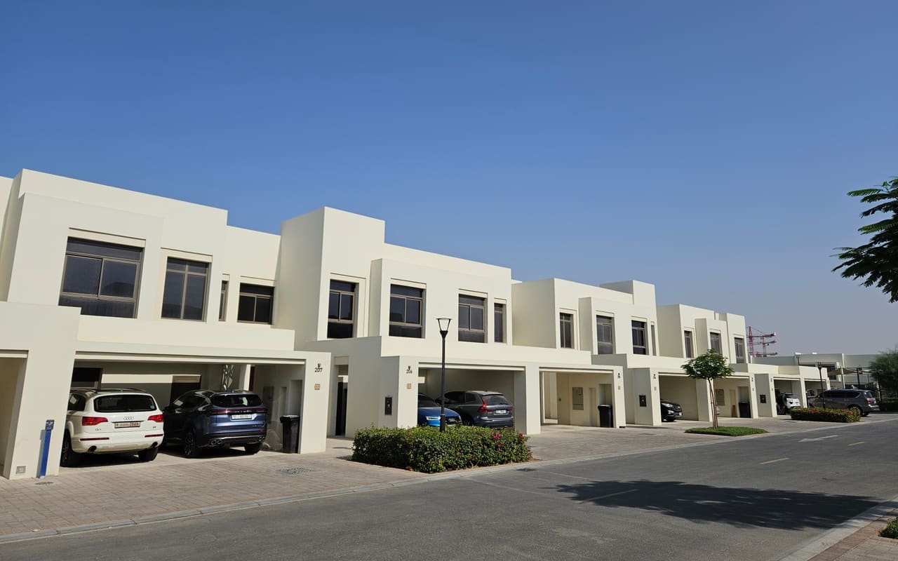 Reem Townhouses