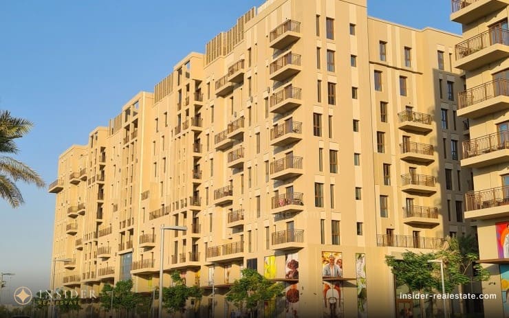 Zahra Breeze Apartments 4A