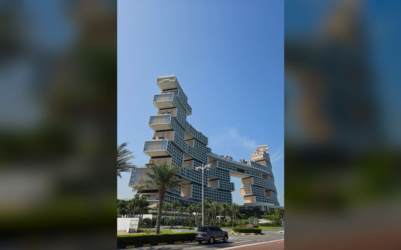 The Royal Atlantis Resort & Residences