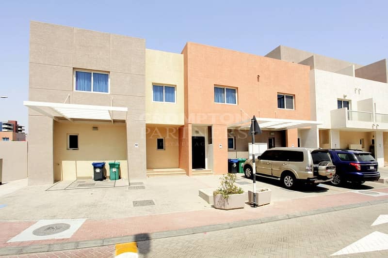 Al Reef Villas