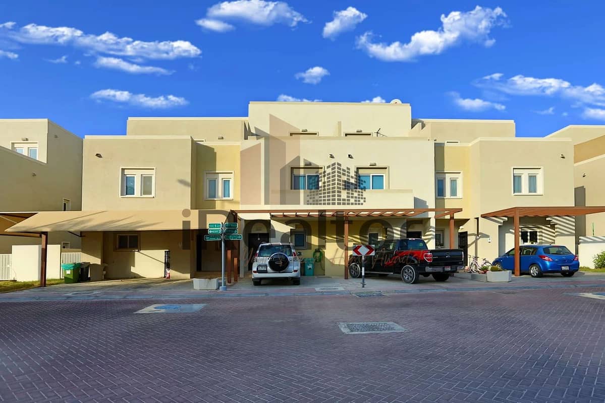 Al Reef Villas