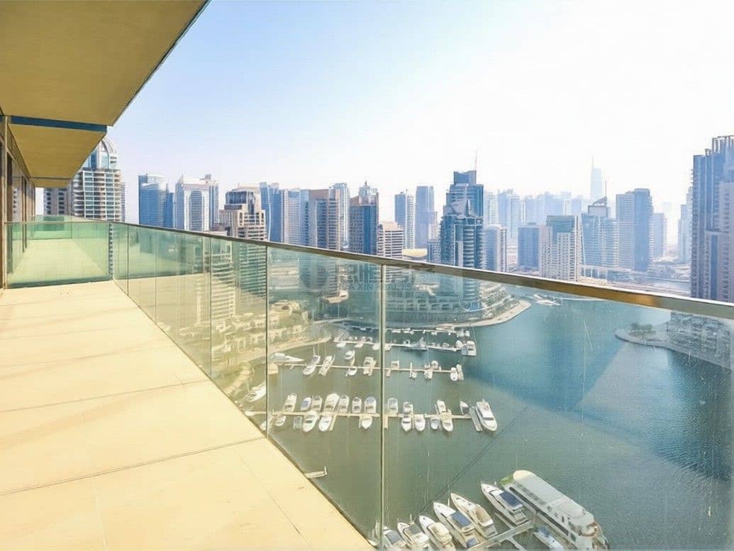 Marina Gate