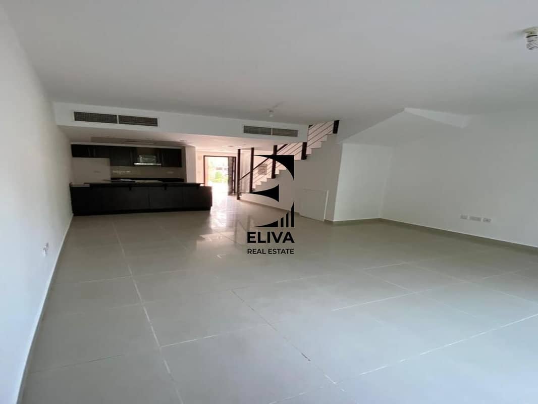Al Reef Villas